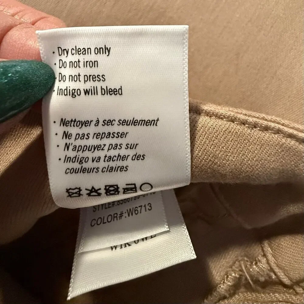 NWT PAIGE Carly Coated High Waist Wide Leg Jeans in latte Size 27